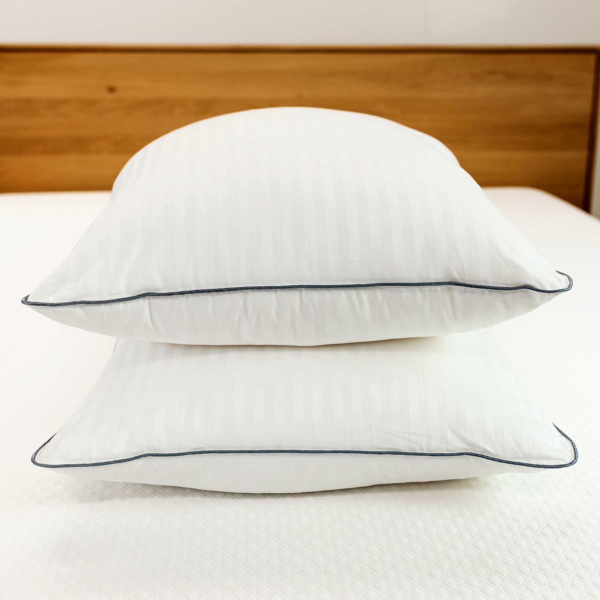 Bed 2025 tech pillows